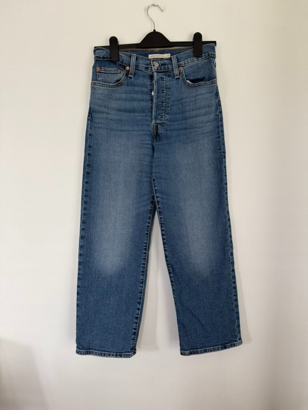 $118 Levi’s Ribcage Straight Ankle Jeans Size 27 High Rise Cropped Denim - Picture 2 of 9